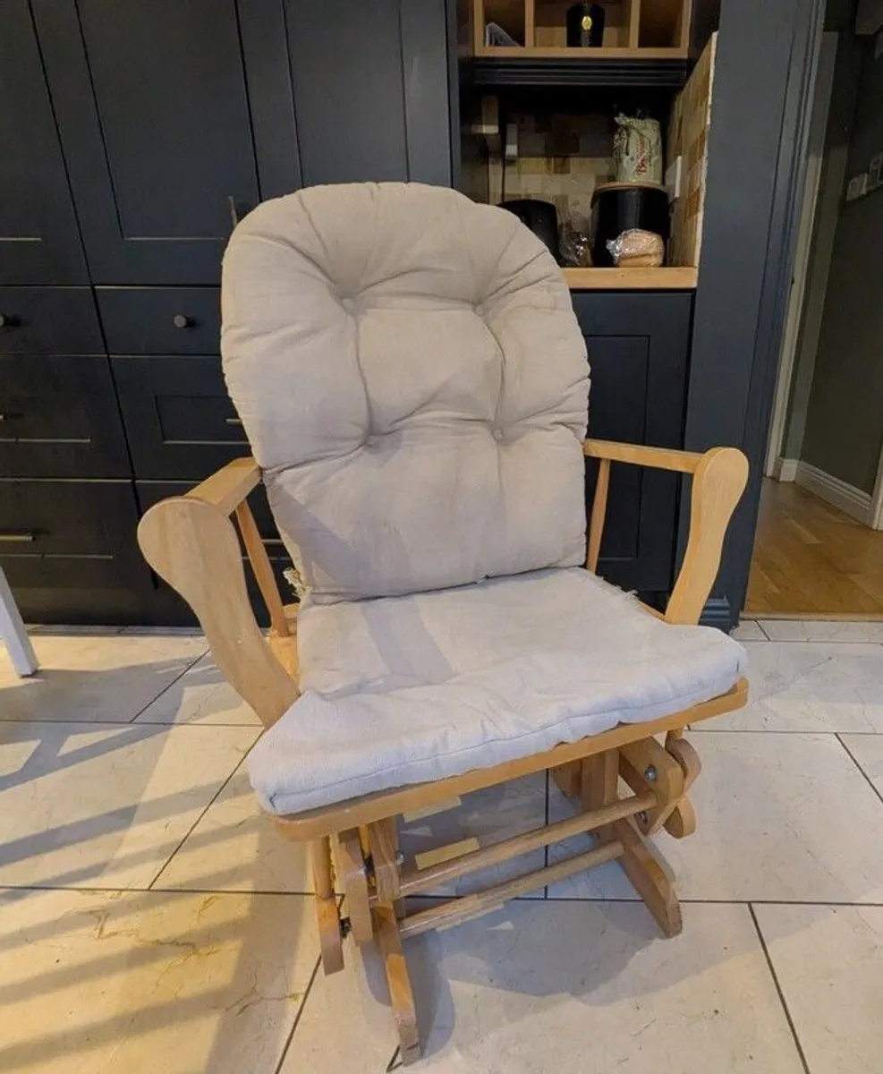 Rocking chair/glider - Image 1
