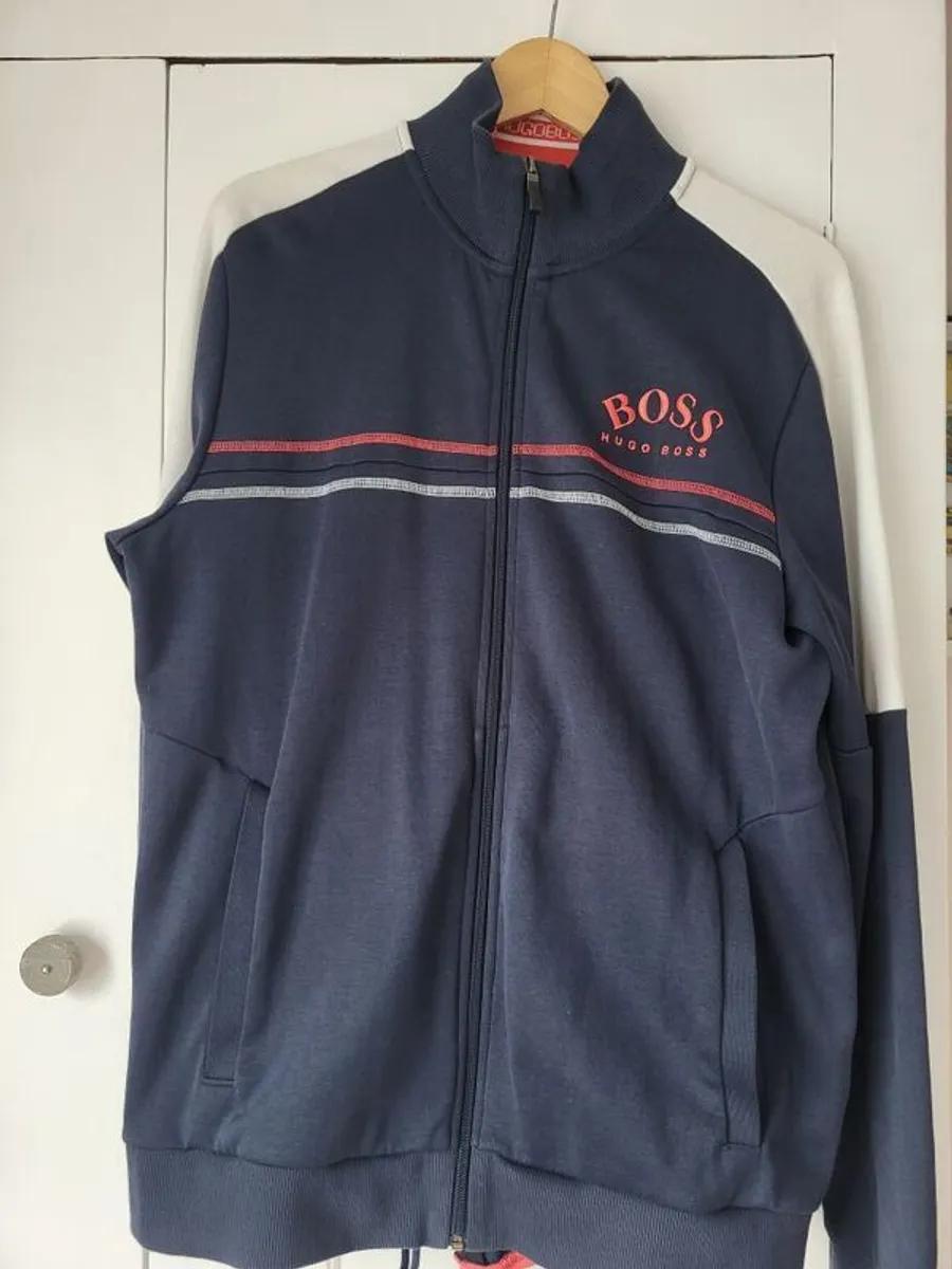 Hugo Boss Mens Tracksuit Sz Lg. Genuine - Image 2