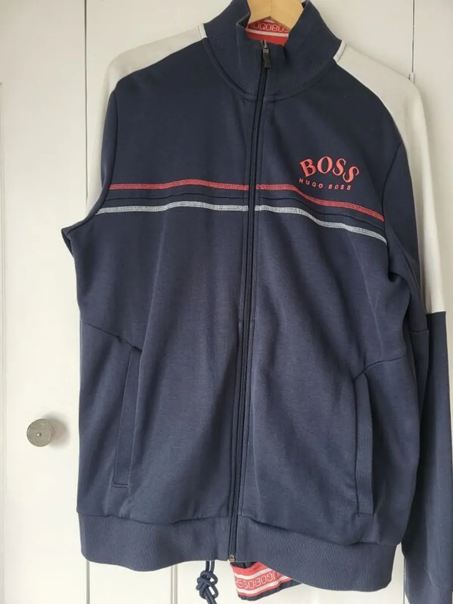 Hugo Boss Mens Tracksuit Sz Lg. Genuine - Image 3