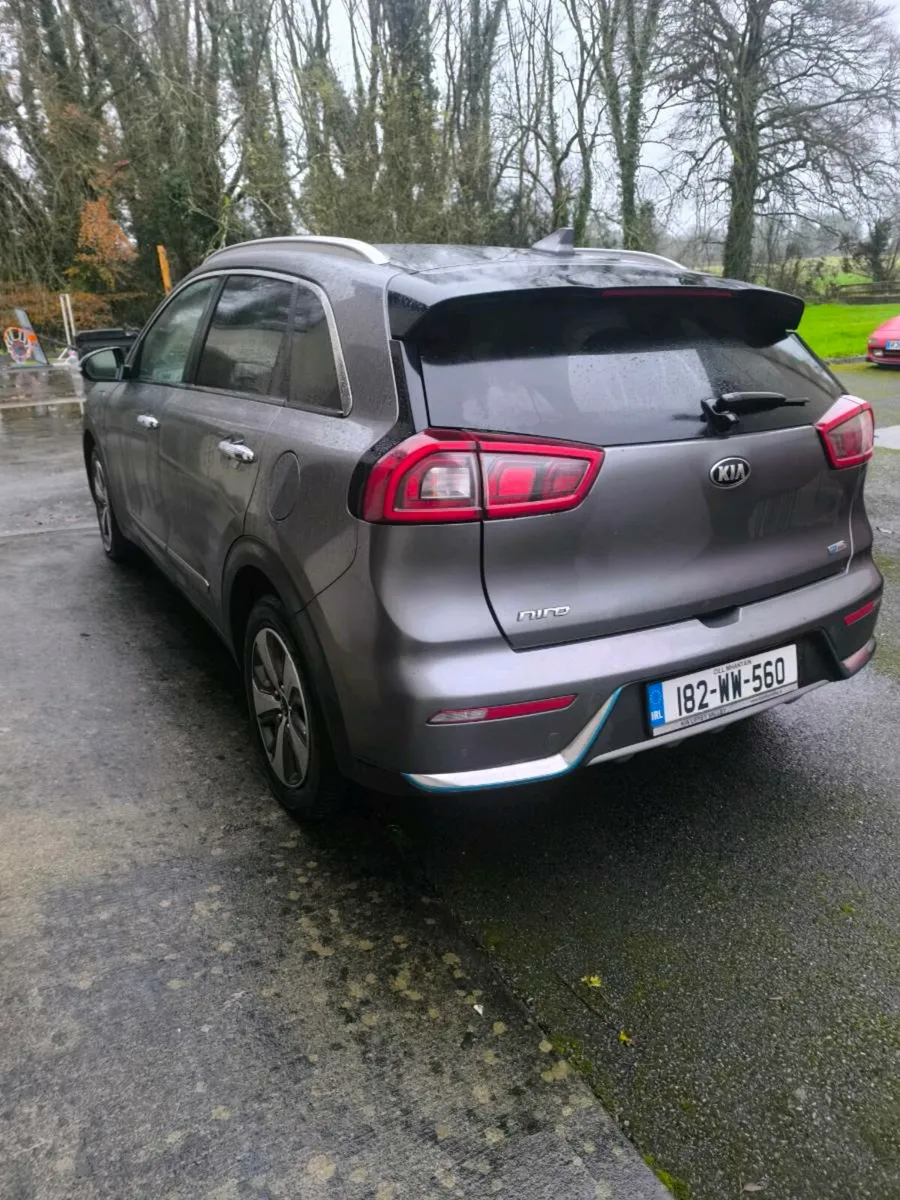 181 KIA NIRO AUTOMATIC - Image 2