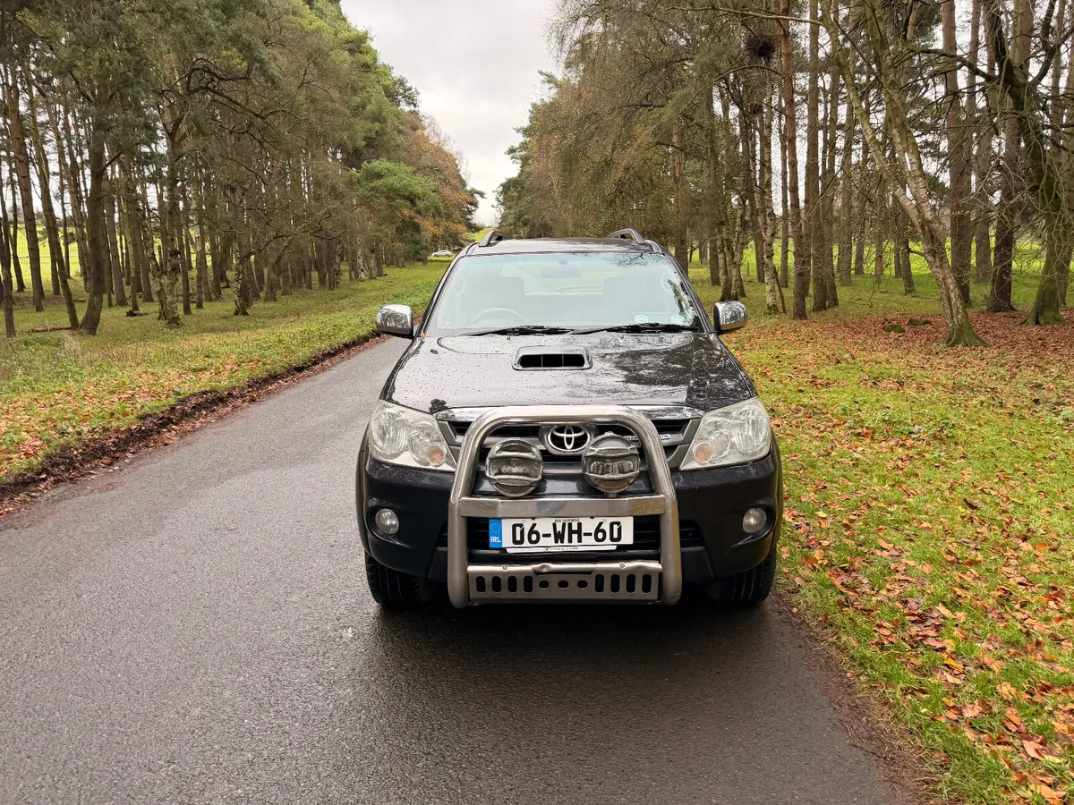 Toyota Fortuner 2006 3.0 D4D - Image 2