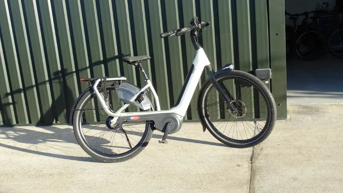 Gazelle Avignon ebike (Lightly used) - Image 2
