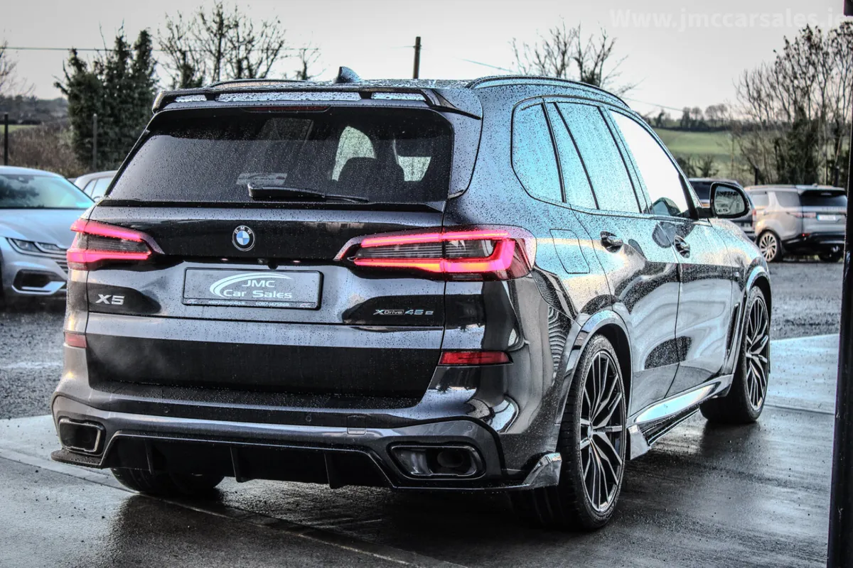 MASSIVE SPEC BMW X5 M SPORT M PERFORMANCE 45E - Image 4