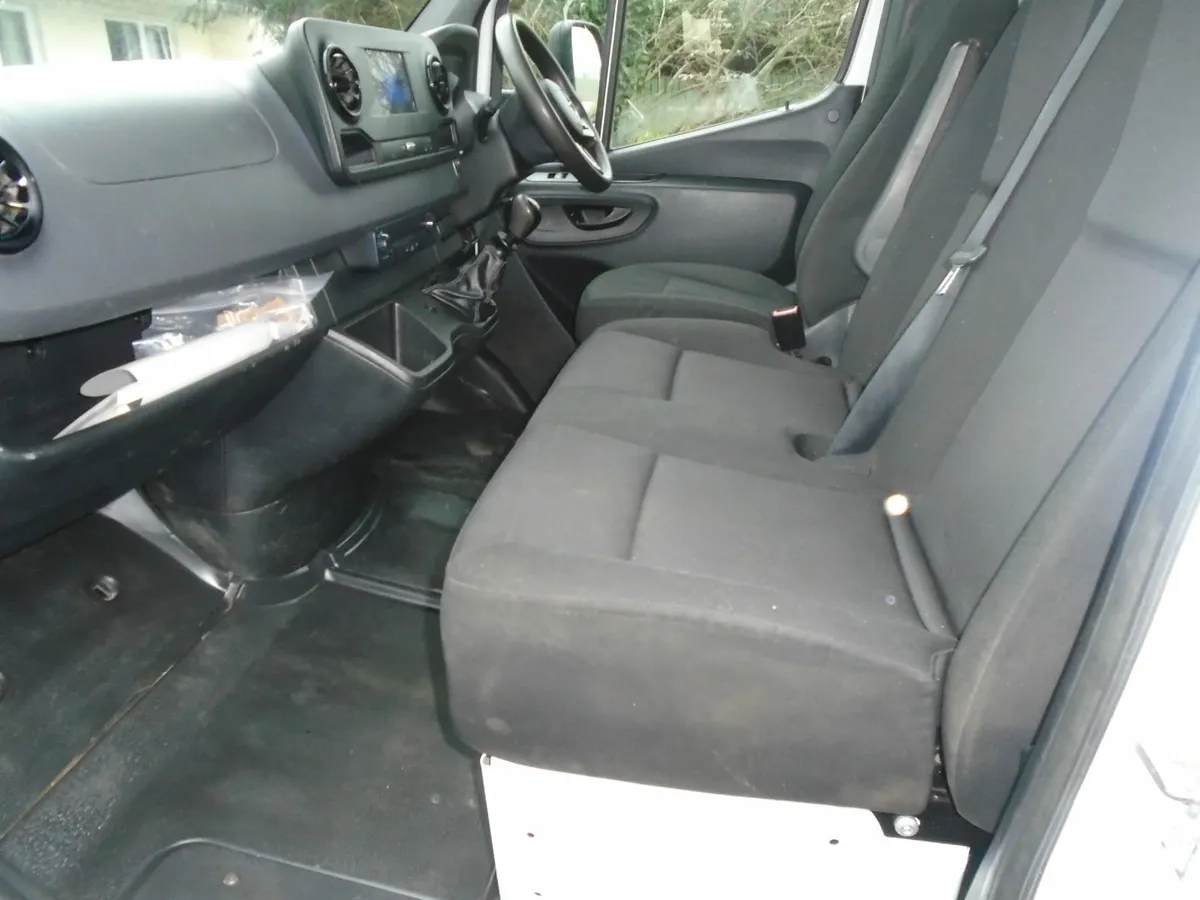 2022 Mercedes-Benz Sprinter TIPPER - Image 4