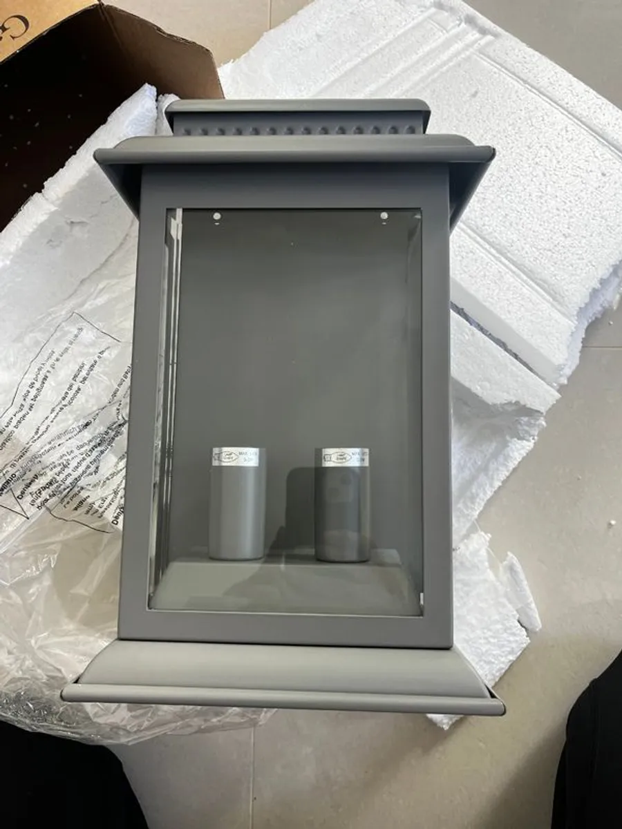 Outdoor Lights - Image 4