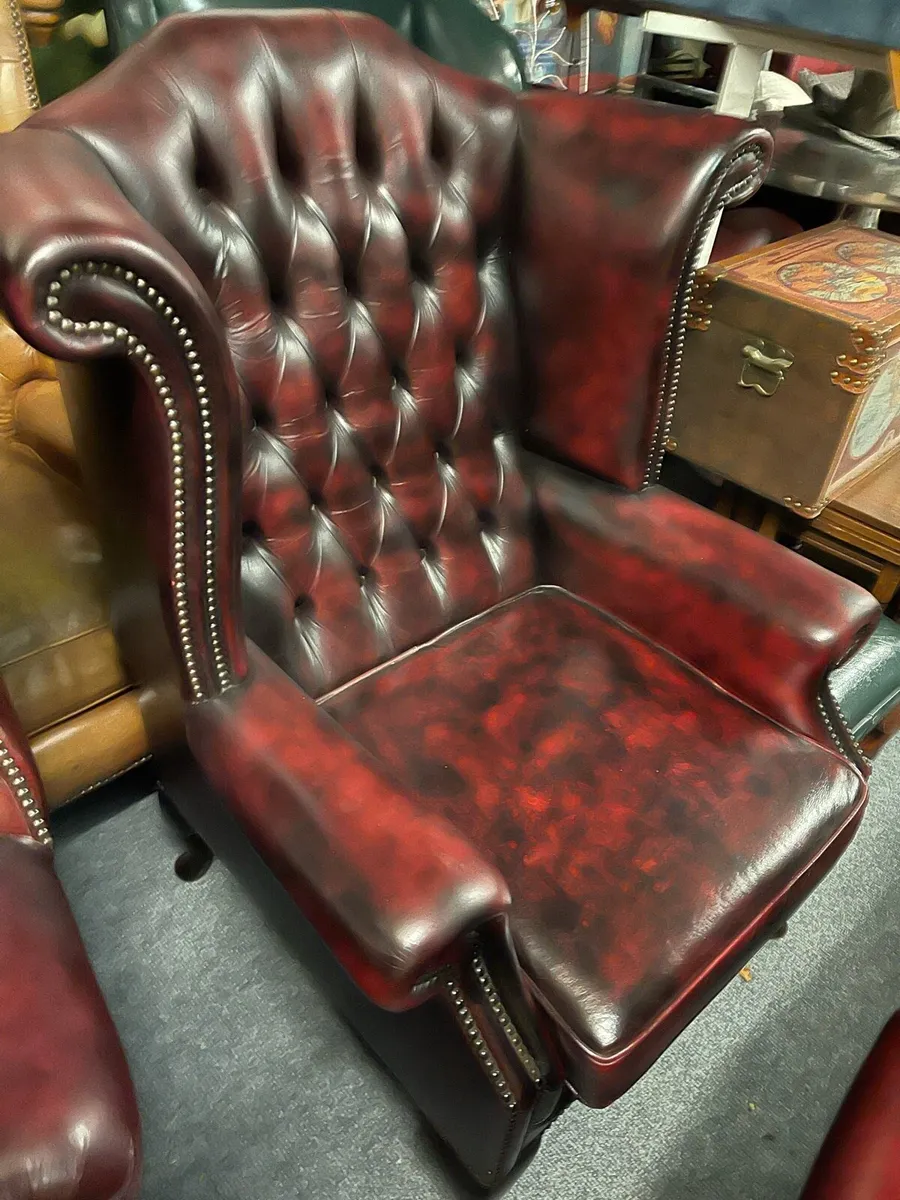 Oxblood red leather chesterfield chair - Image 3