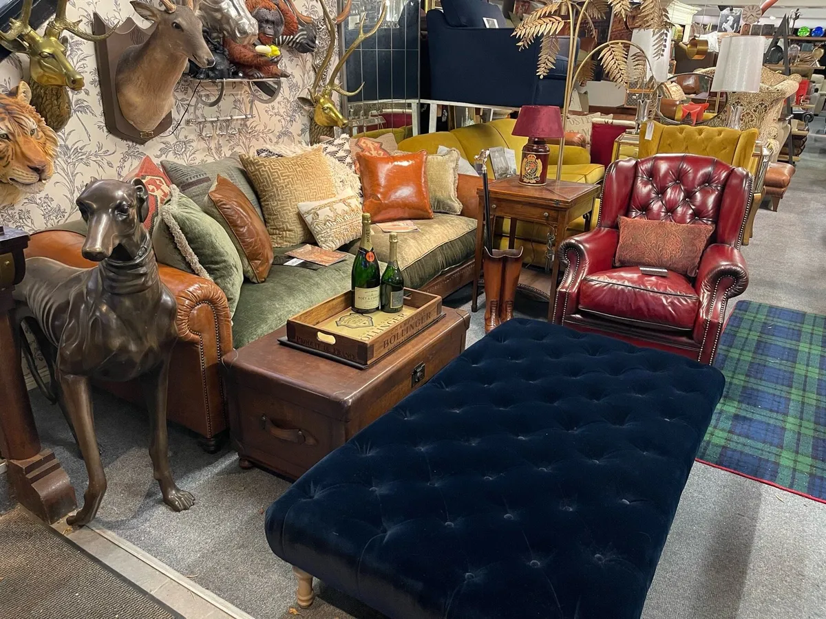 Designer Tetrad grand sofa - Image 4