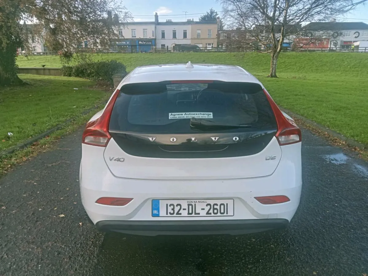 132 Volvo V40 1.6D NCT /26 TAXED 6)26 Price 4250 - Image 2