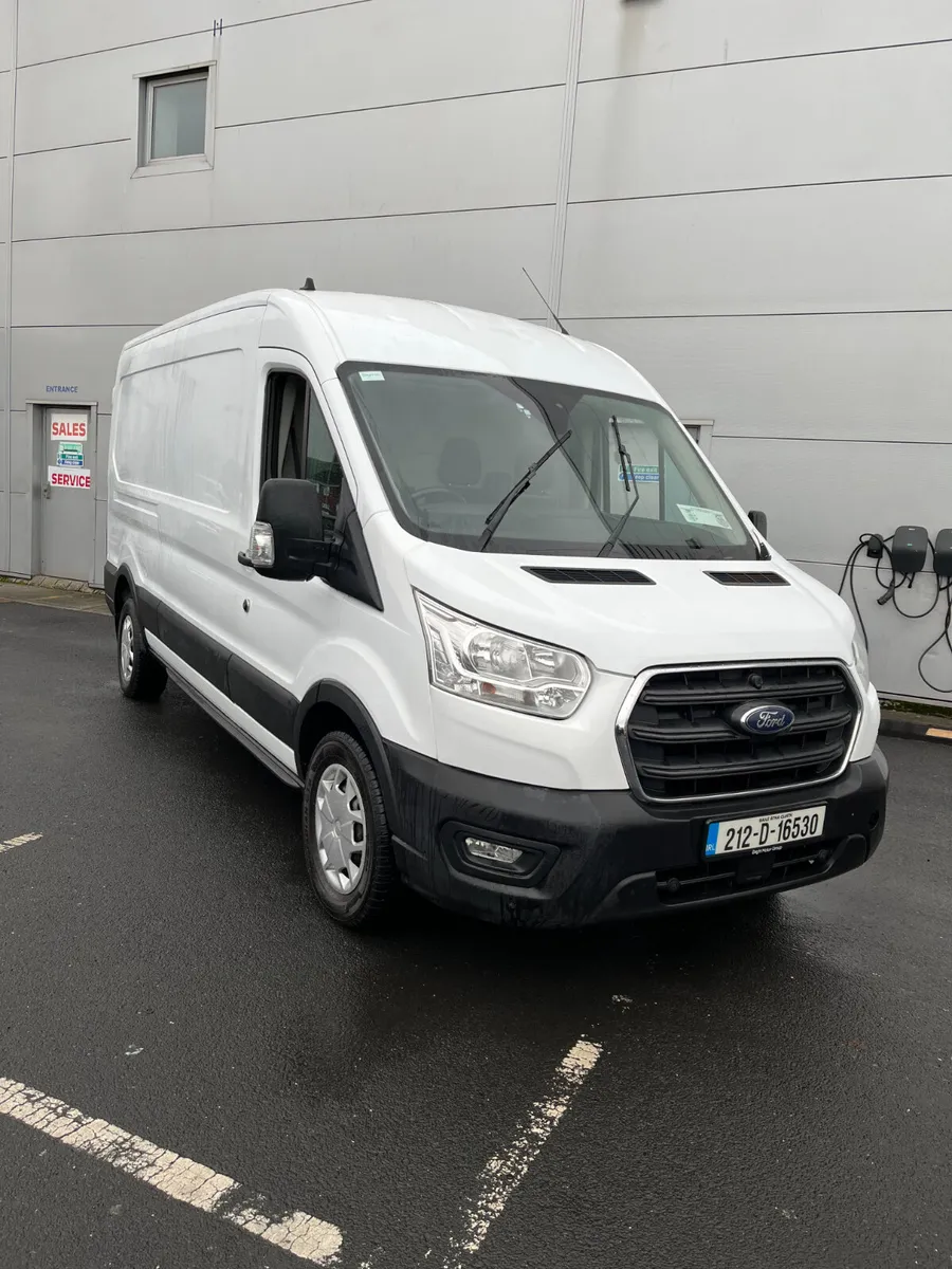 Ford Transit 350 Trend 2021 - Image 4