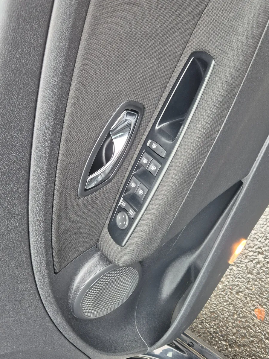 2014 Renault Fluence  DYNAMIQUE 1.5 DCI - Image 4