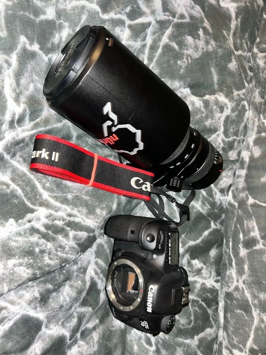 Canon EOS 7D mk2 and tamron 200-500mm and tripod - Image 1