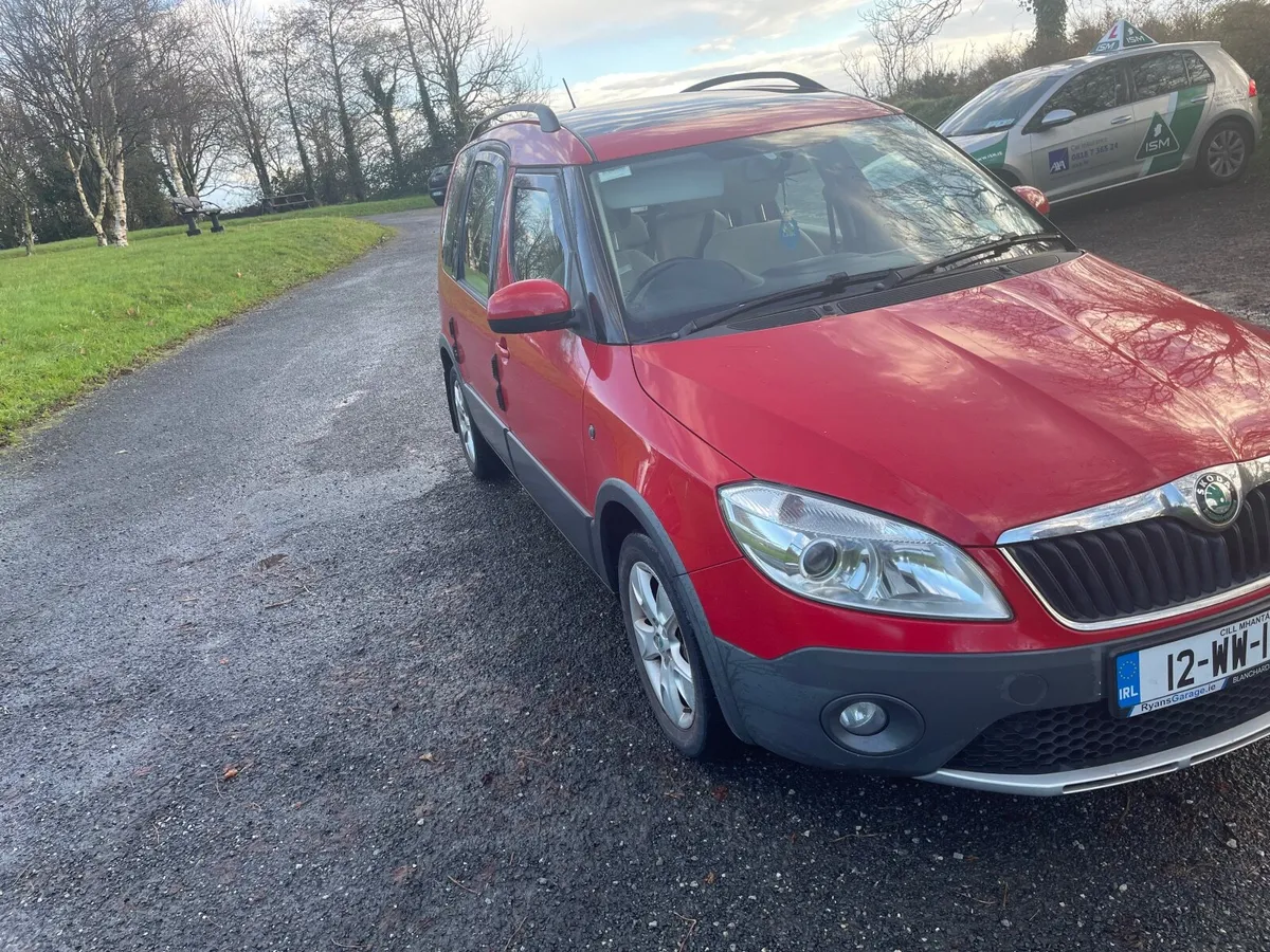 12 Skoda Roomster 1.2 auto nct 2/27 tax 3/26 - Image 2
