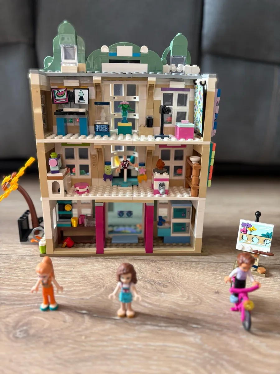 Lego friends for sale - Image 4
