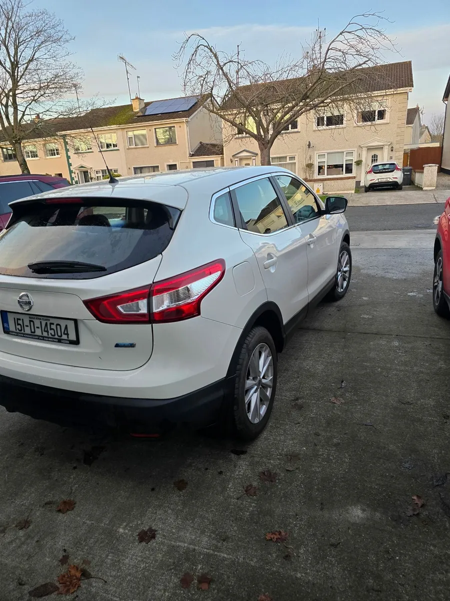 Nissan Qashqai 2015 - Image 1