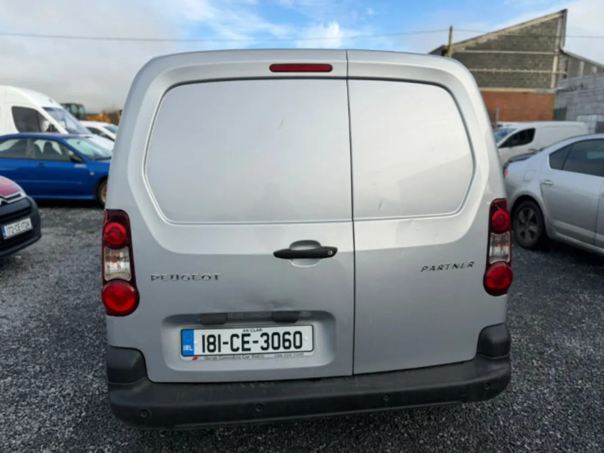 Peugeot Partner BLUE HDI PROFESSIONAL L1 - Image 4