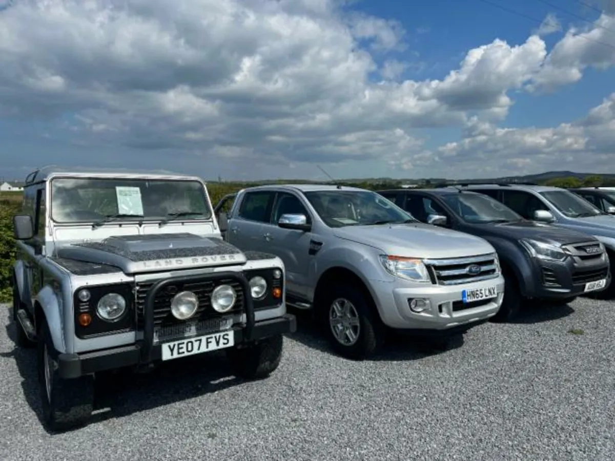 Ford Ranger & Other Range of Jeeps - Image 4