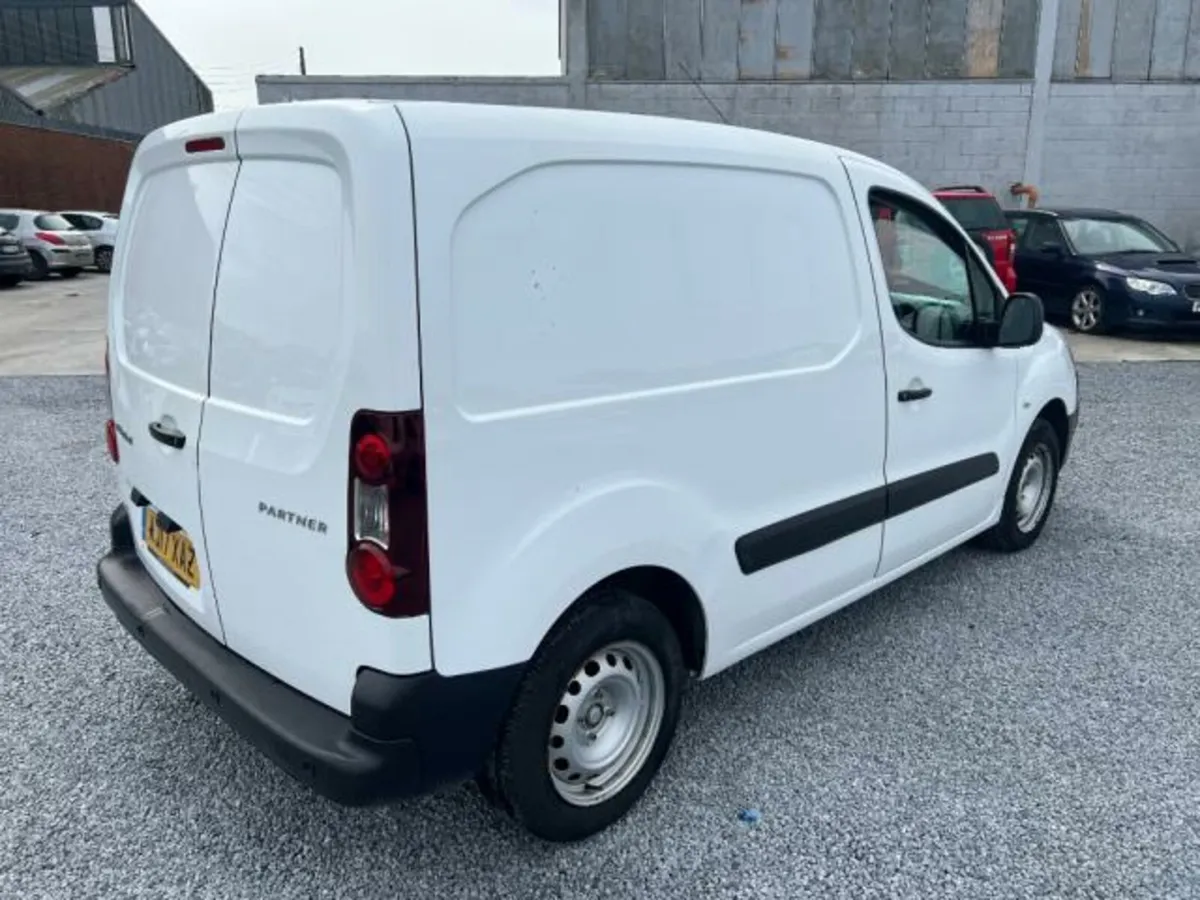 Peugeot Partner BLUE HDI SE L1 - Image 4