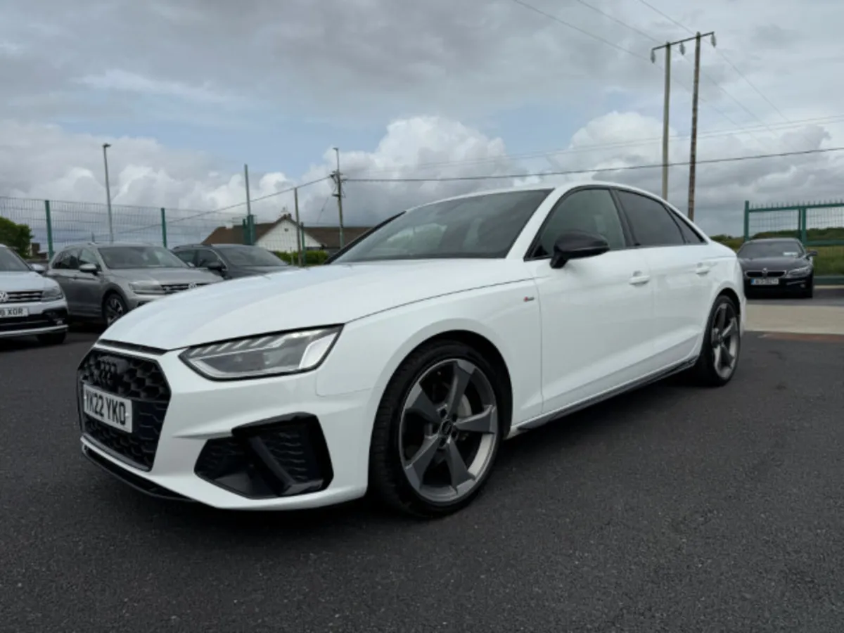 Audi A4 TDI QUATTRO S LINE BLACK EDITION - Image 2