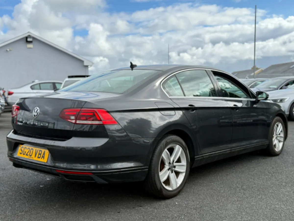 Volkswagen Passat SE TDI DSG - Image 3