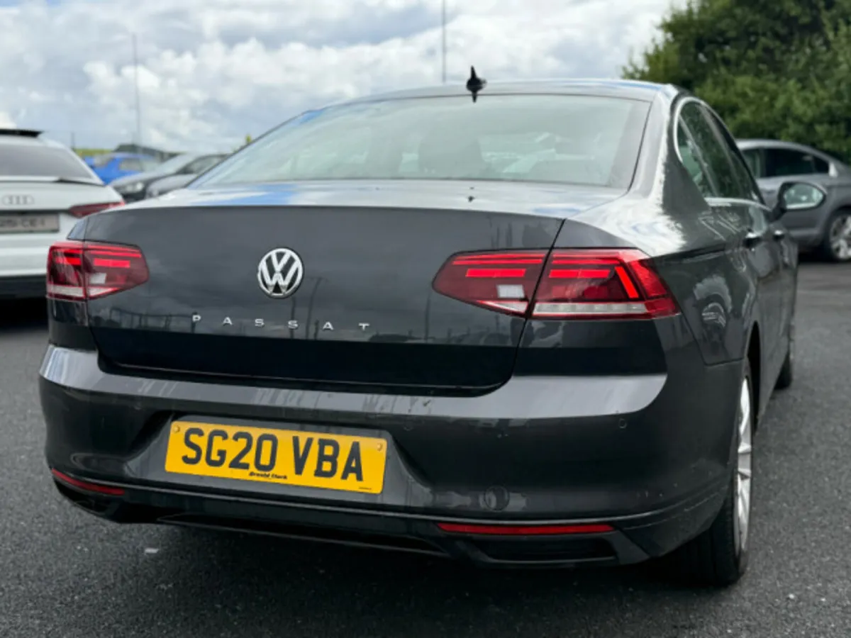 Volkswagen Passat SE TDI DSG - Image 4