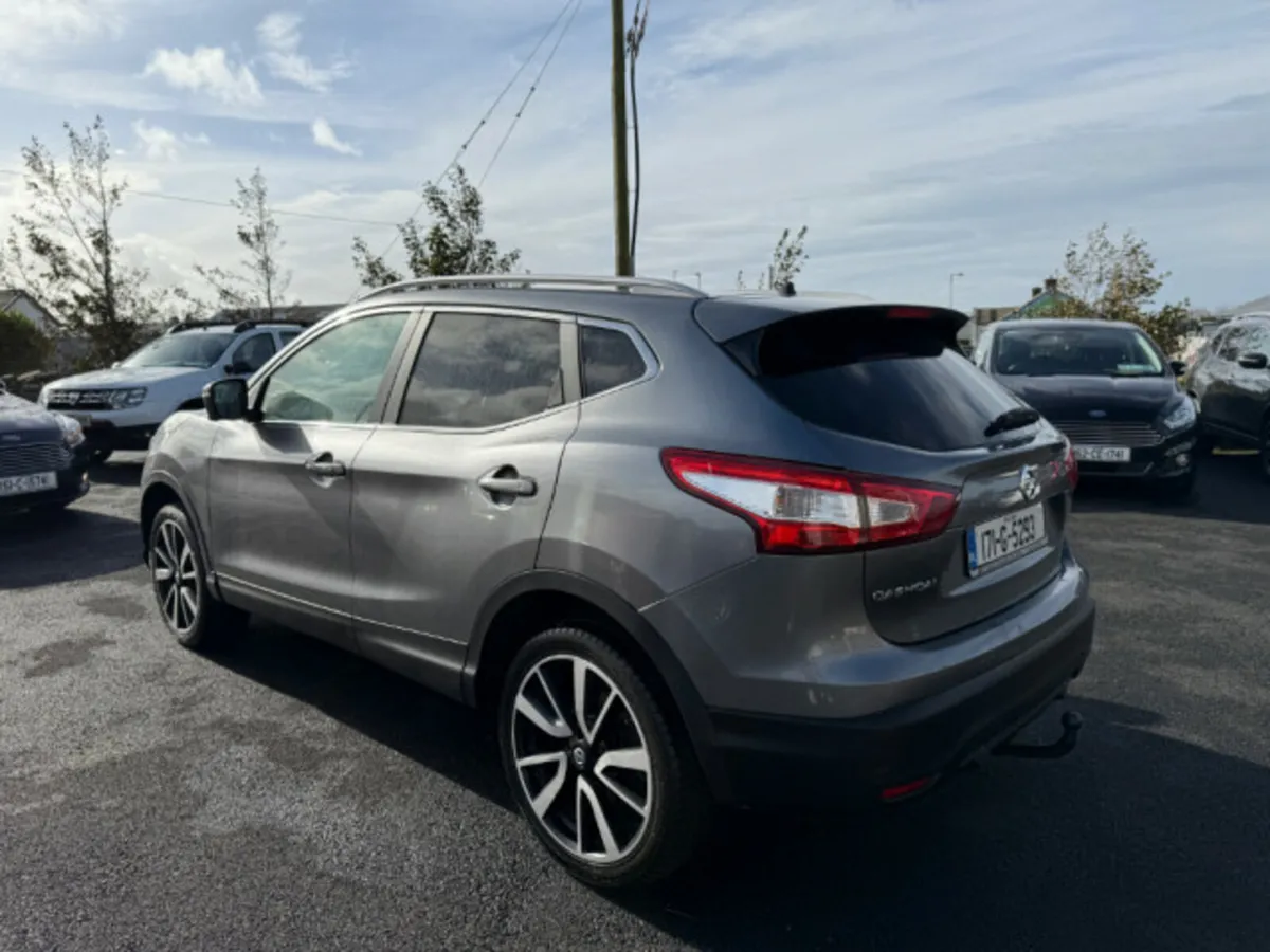 Nissan Qashqai 1.5 DCI N-vision 110PS 5DR - Image 3