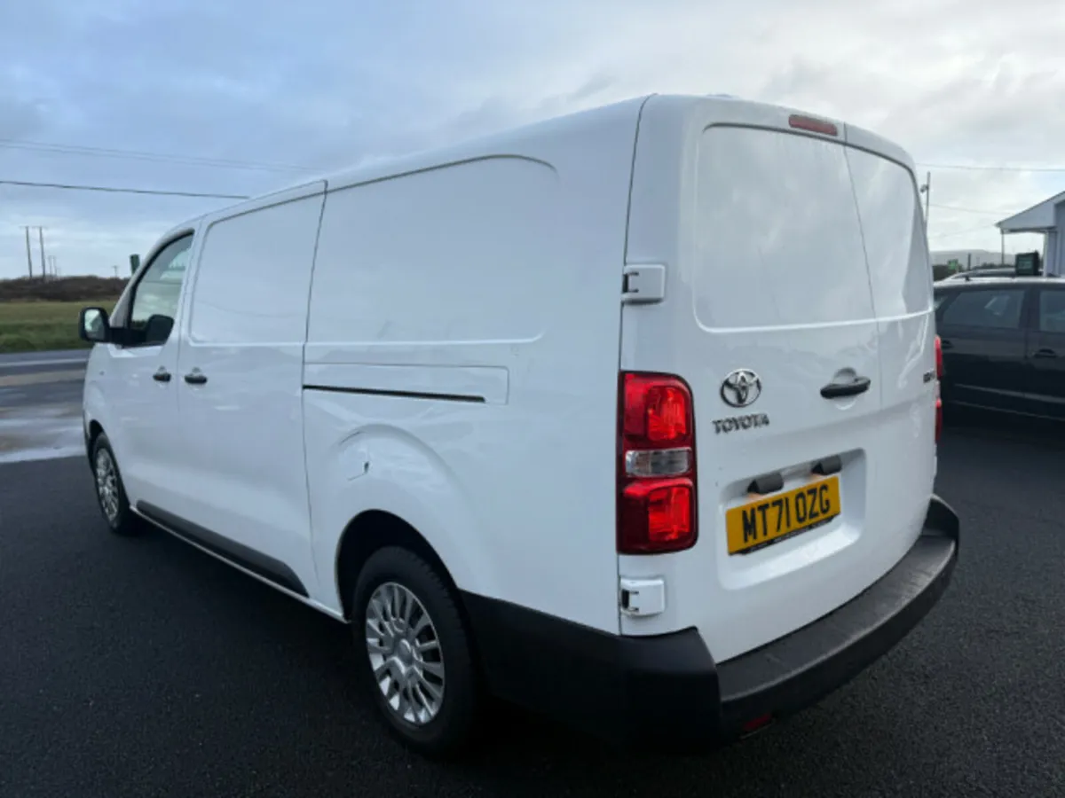 Toyota Proace L2 ICON - Image 4