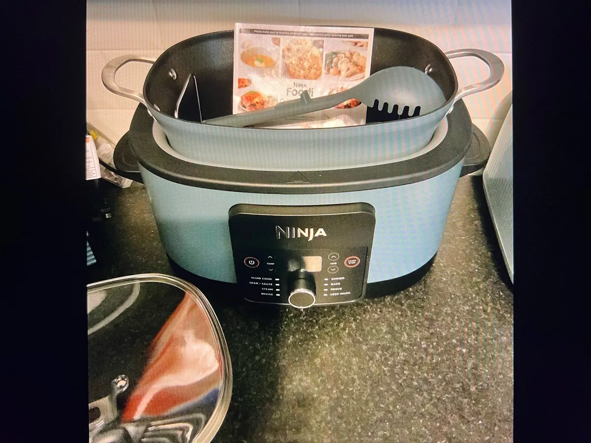 BRAND NEW NINJA 8-IN -1 SLOW COOKER - Image 3