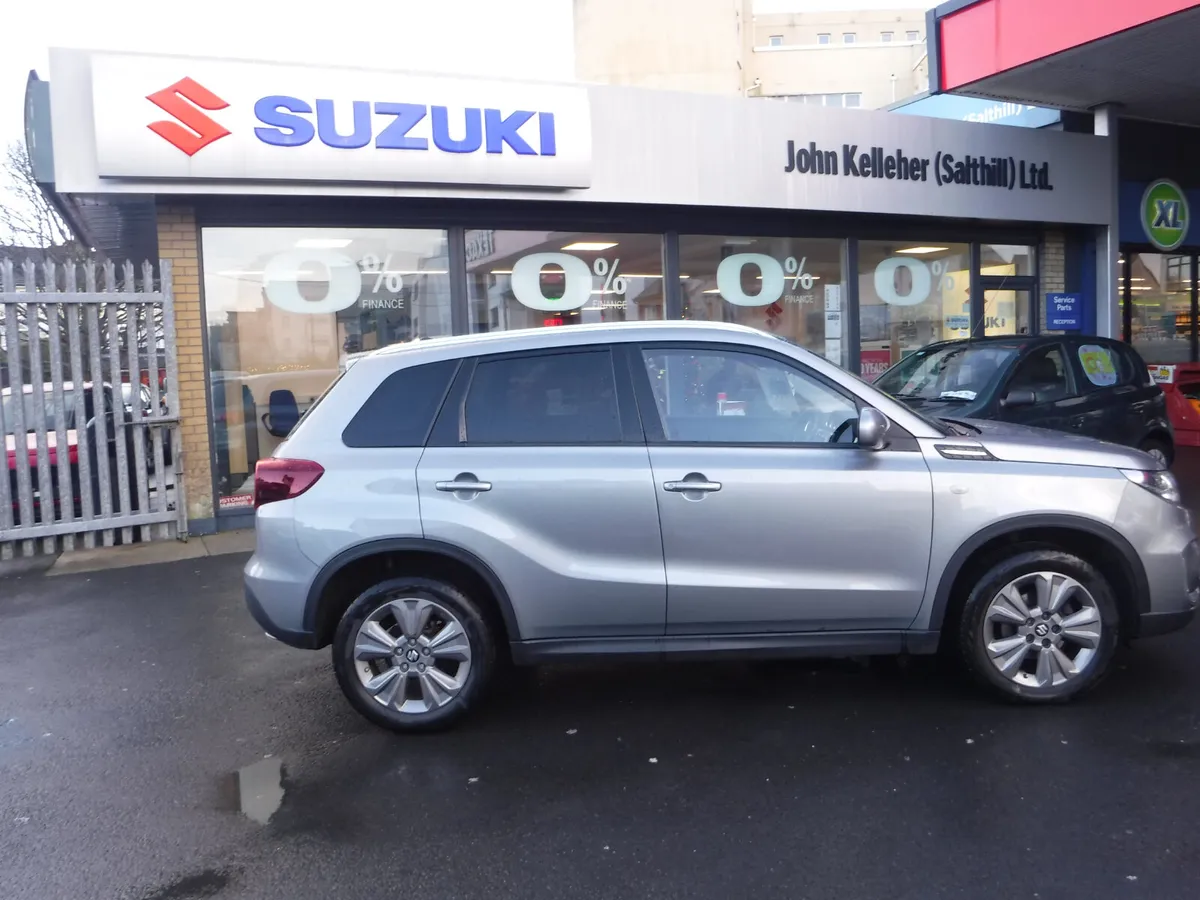 2024 Suzuki Vitara 1.4 SZT - Image 1