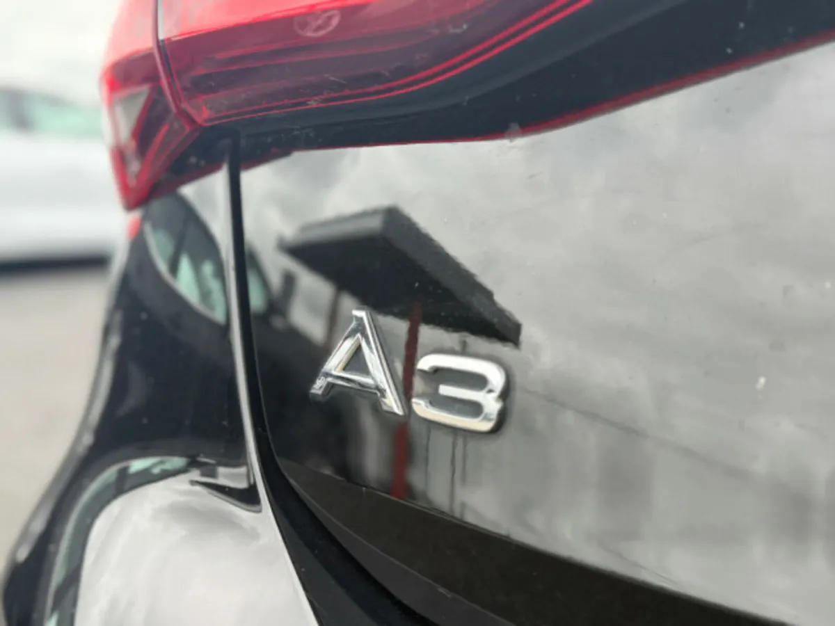 Audi A3 SPORTBACK TDI TECHNIK - Image 4