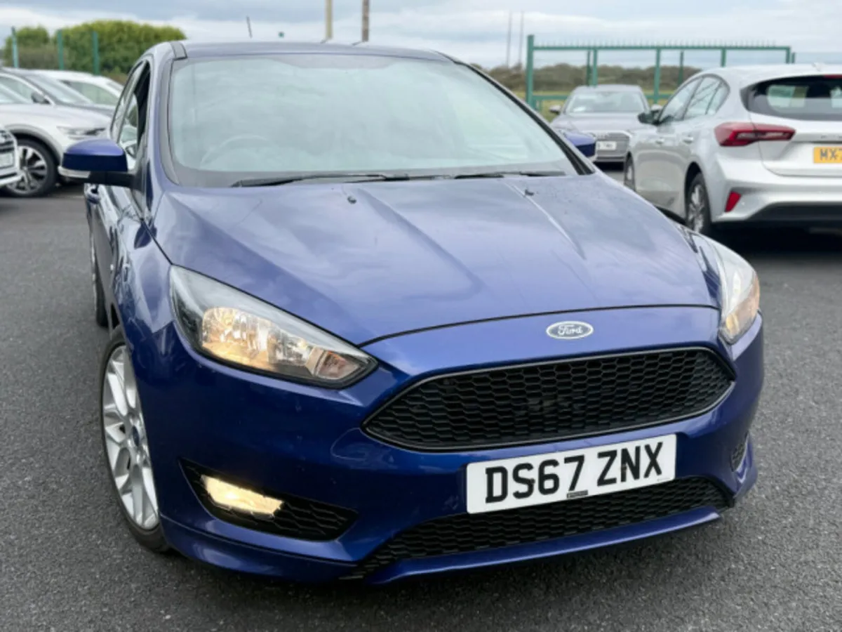 Ford Focus ST-LINE TDCI - Image 2