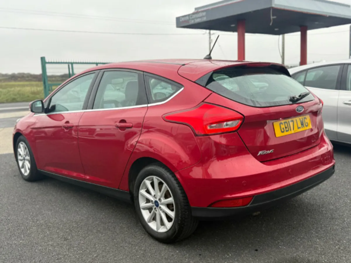 Ford Focus TITANIUM TDCI - Image 4