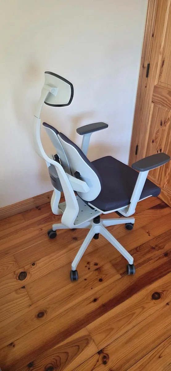Duorest 2.0 Ergonomic Posture Chair with Headrest - Image 4