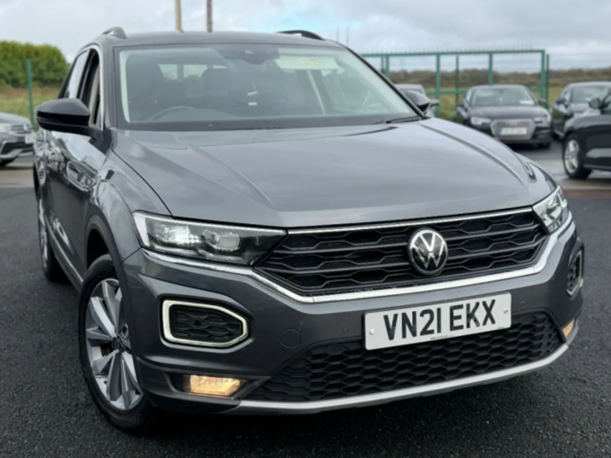Volkswagen T-Roc DESIGN TDI EVO - Image 2