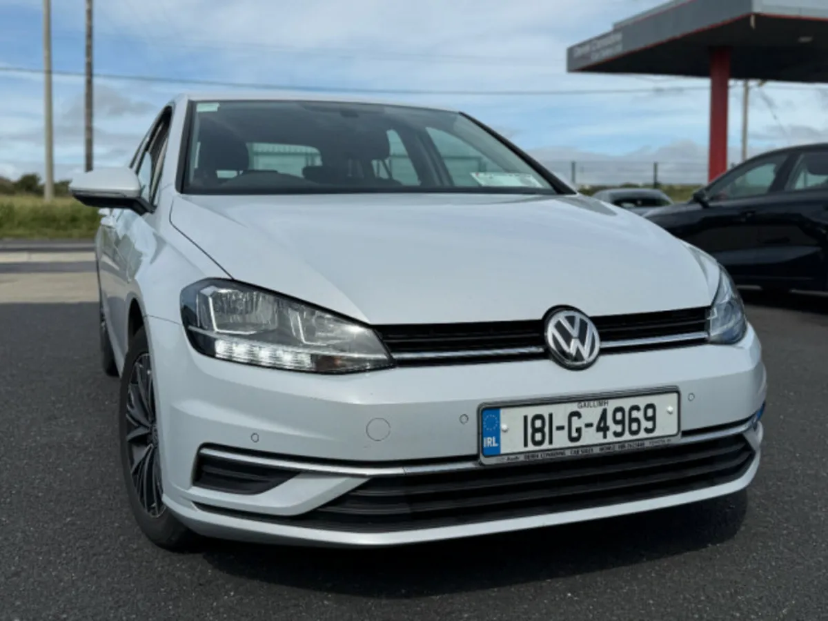 Volkswagen Golf 1.6 TDI SE NAV BMT 115PS 5DR - Image 2
