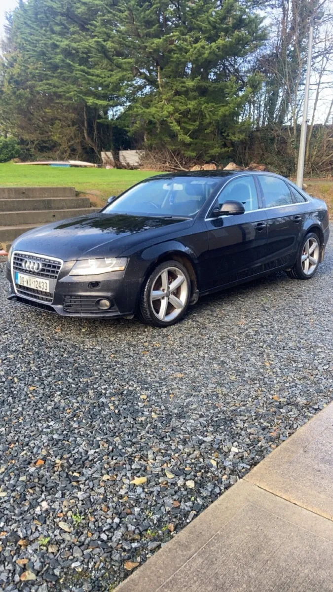 Audi A4 2009 - Image 1