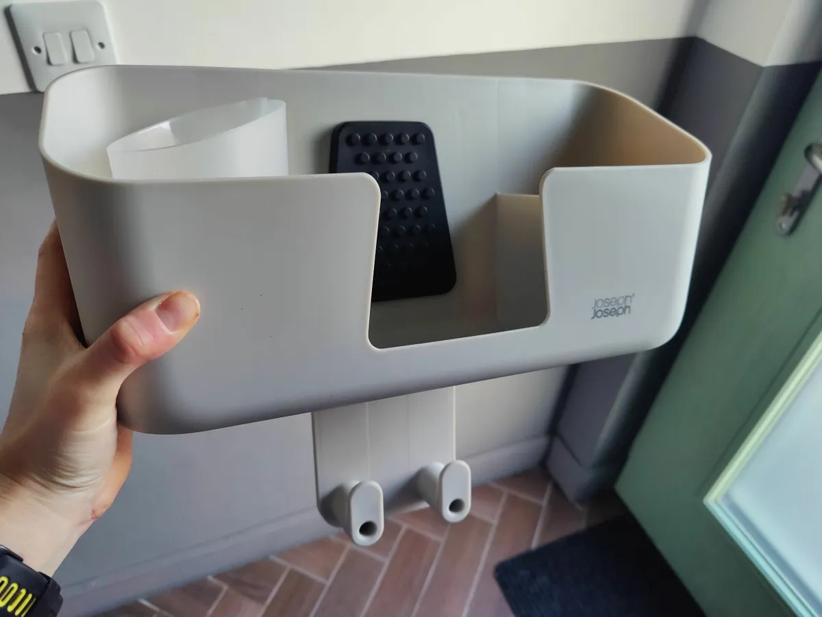 Joseph and joseph iron caddy