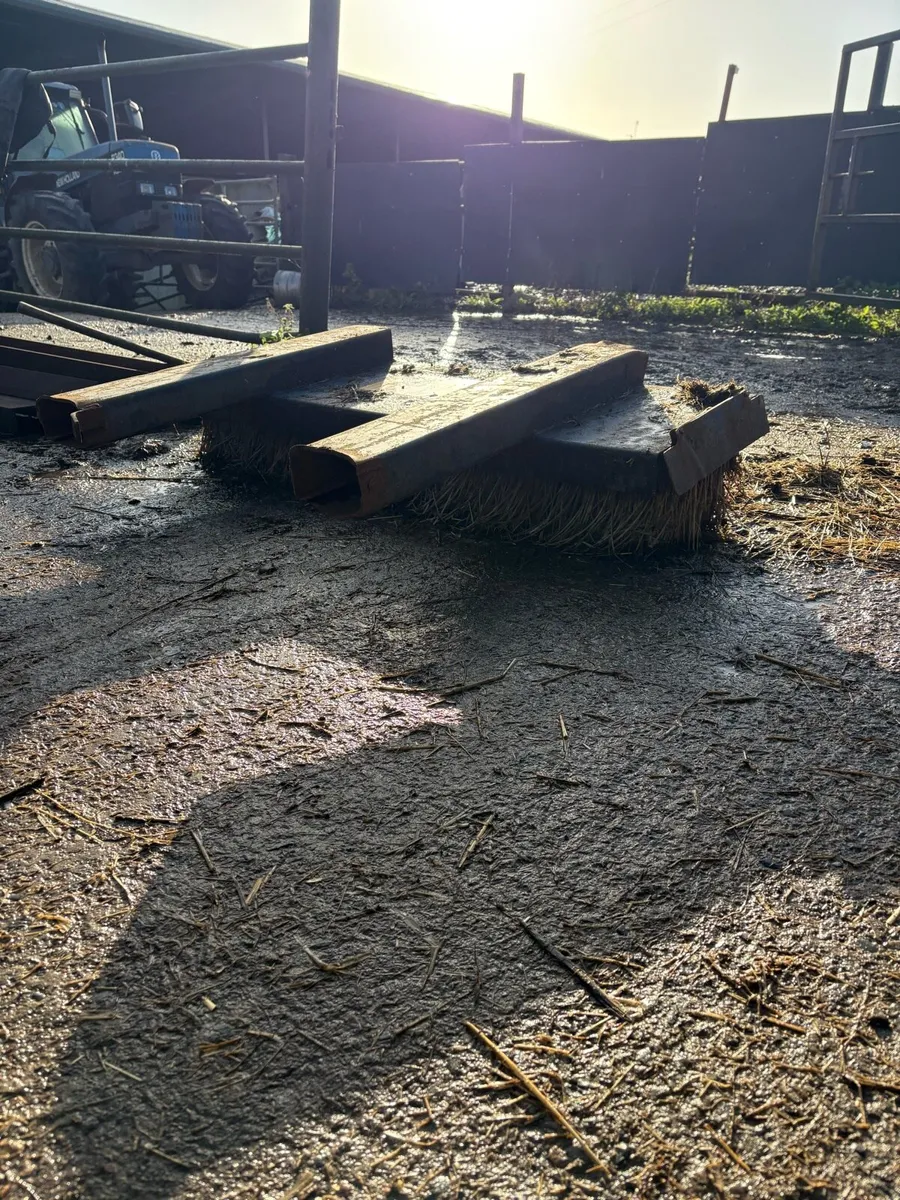 Yard brush - Image 3