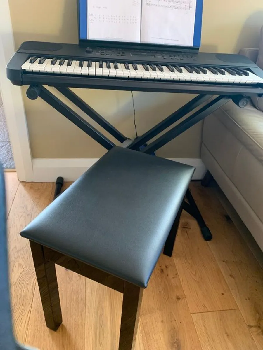 Yamaha Keyboard - Image 3