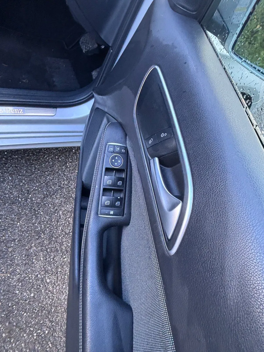 2016 Mercedes-Benz A Class A180 - Image 4