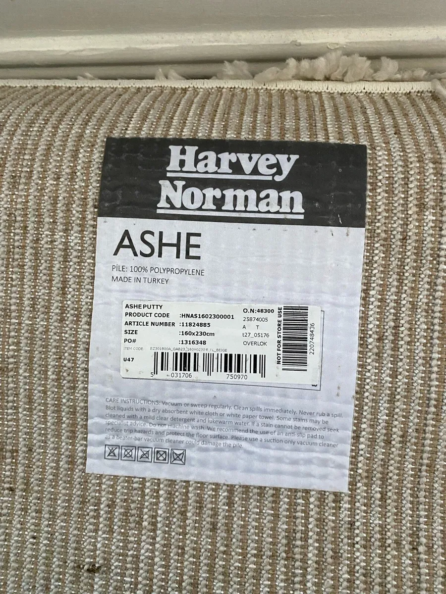 160x230 Rug - Image 3