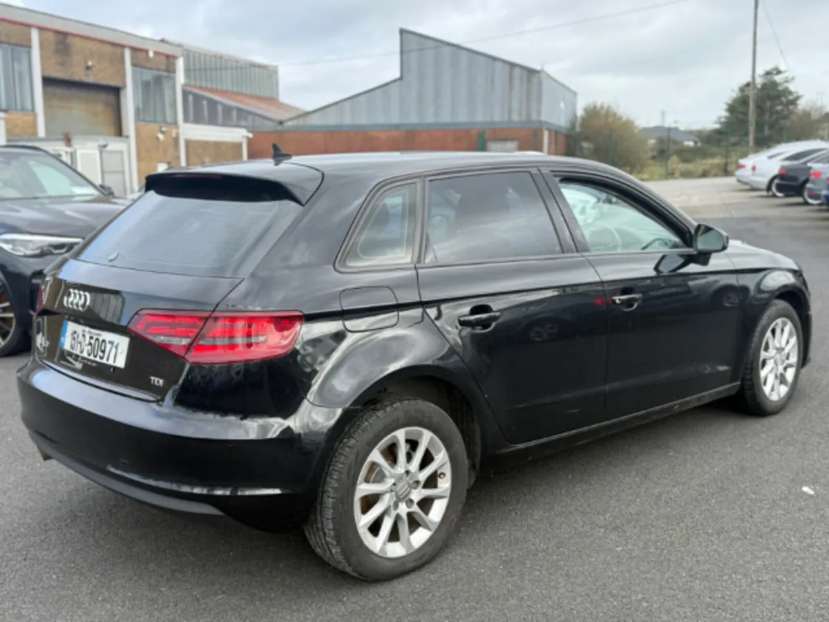 Audi A3 1.6 TDI SE 110PS 5DR - Image 3