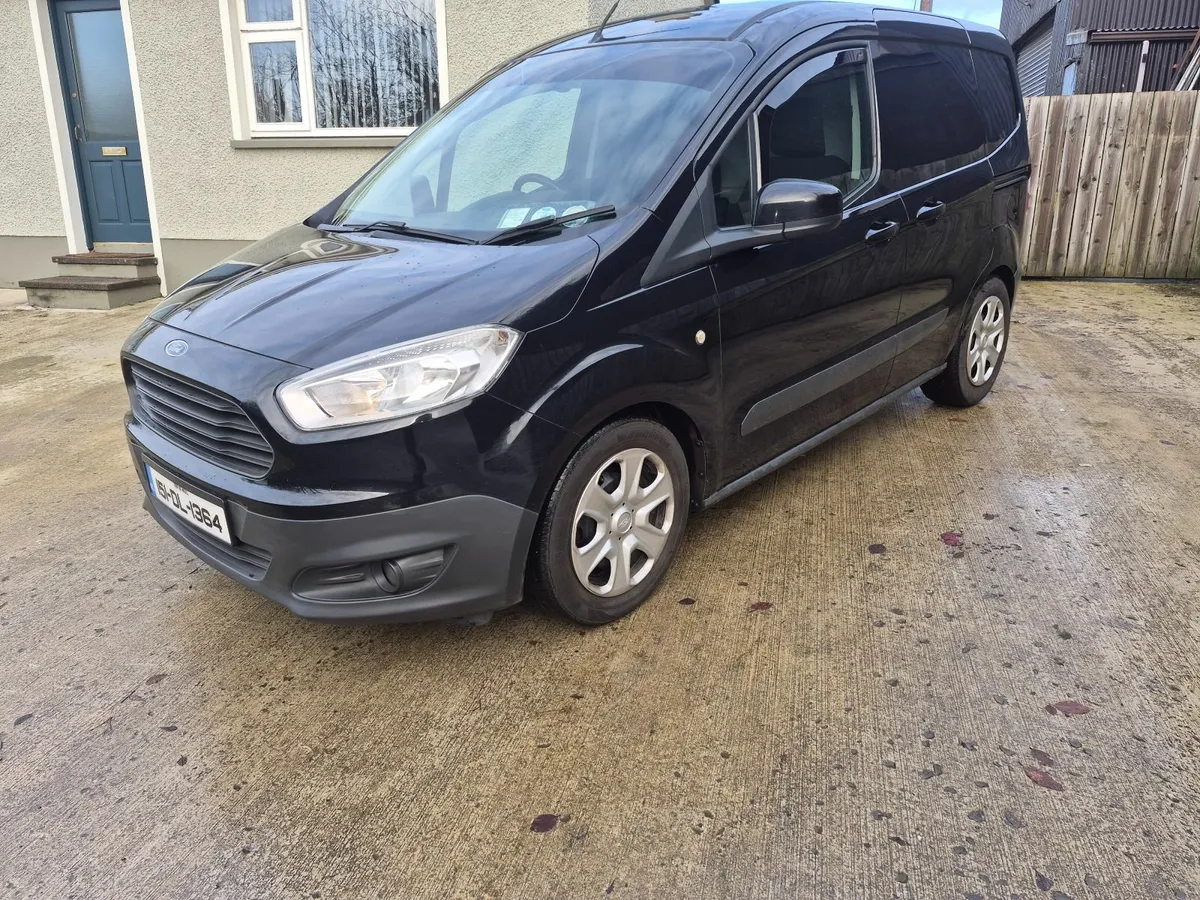 Ford Transit Courier 2015 - Image 4