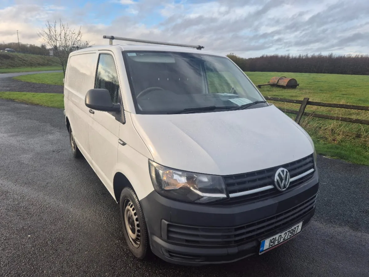 191 Volkswagen Transporter T6 PVS 2800KG TDI 102HP - Image 1