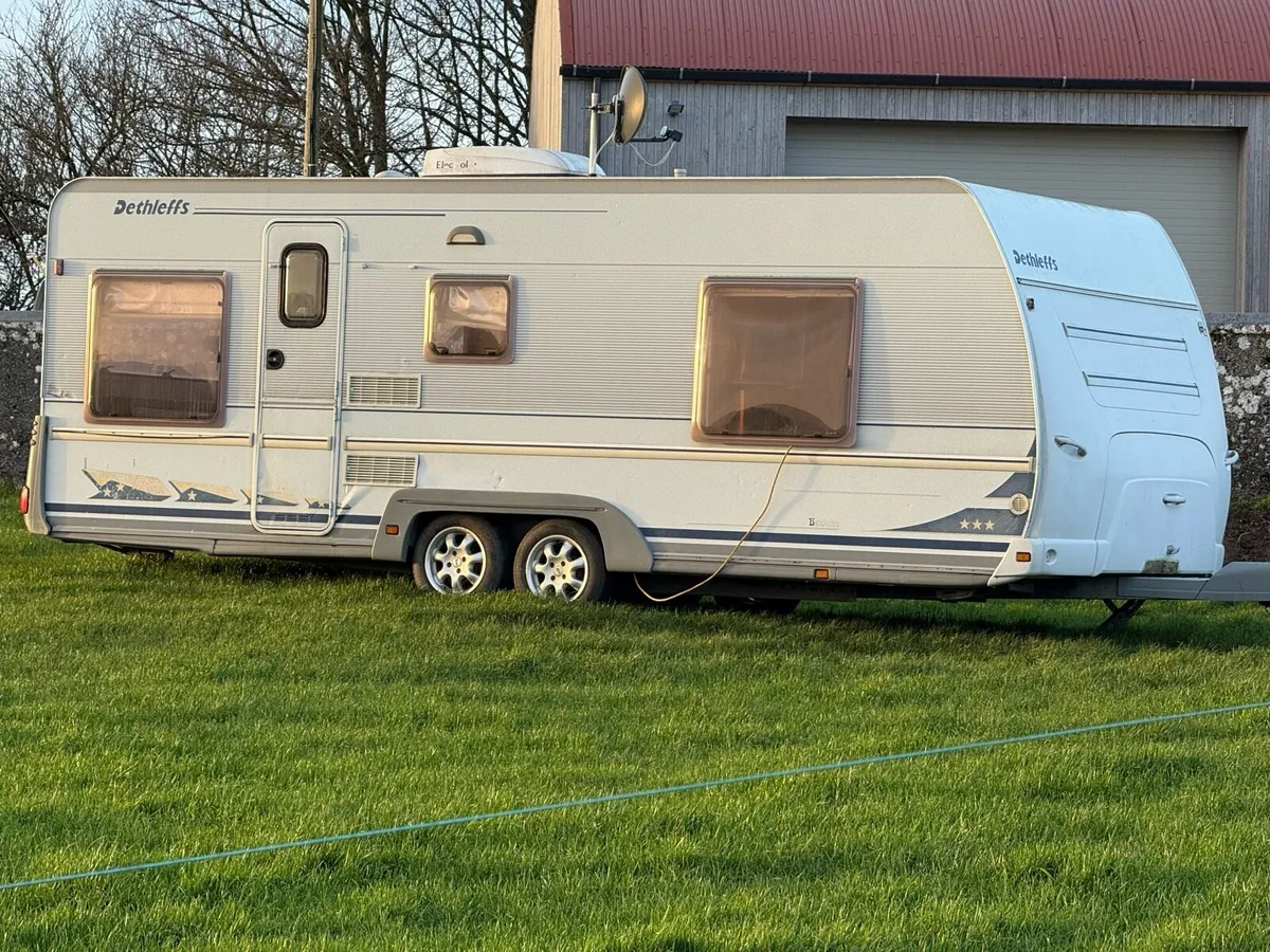 Dethleffs Beduin caravan 1997ish 22ft - Image 2