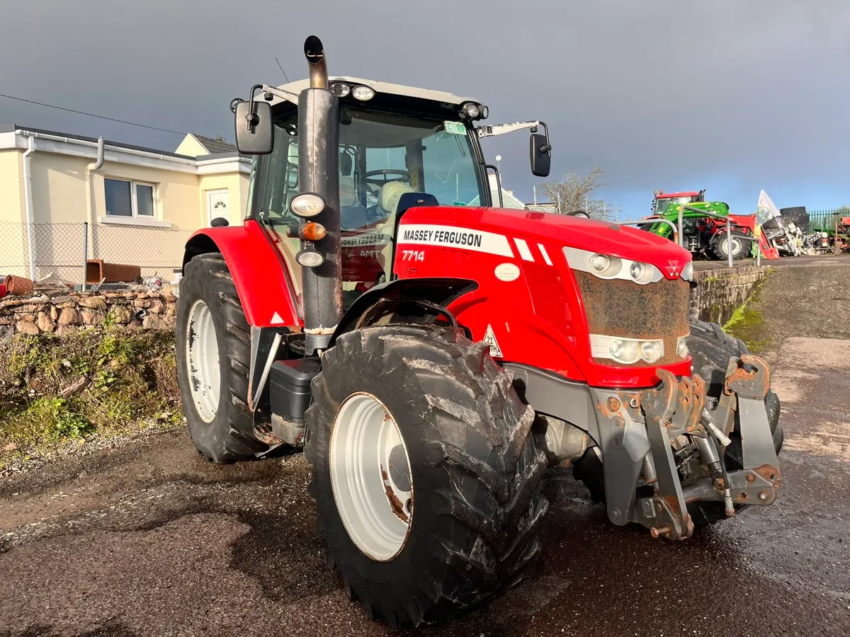 Massey Ferguson 7714 - Image 2