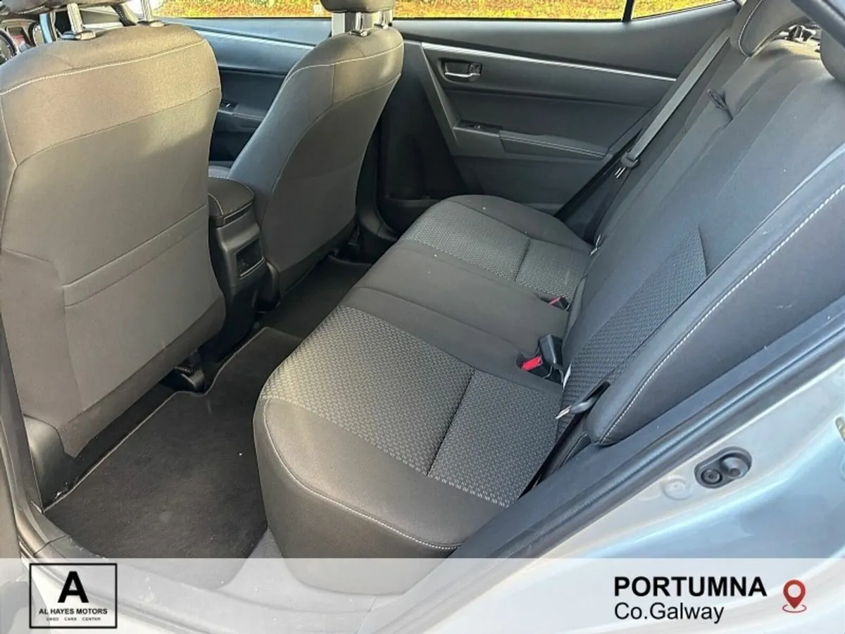 Toyota Corolla 1.4 D-4D LUNA *ONLY 77K KM!!* - Image 4