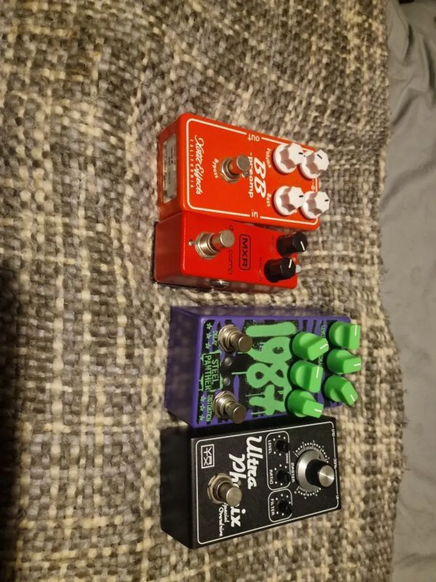 pedals