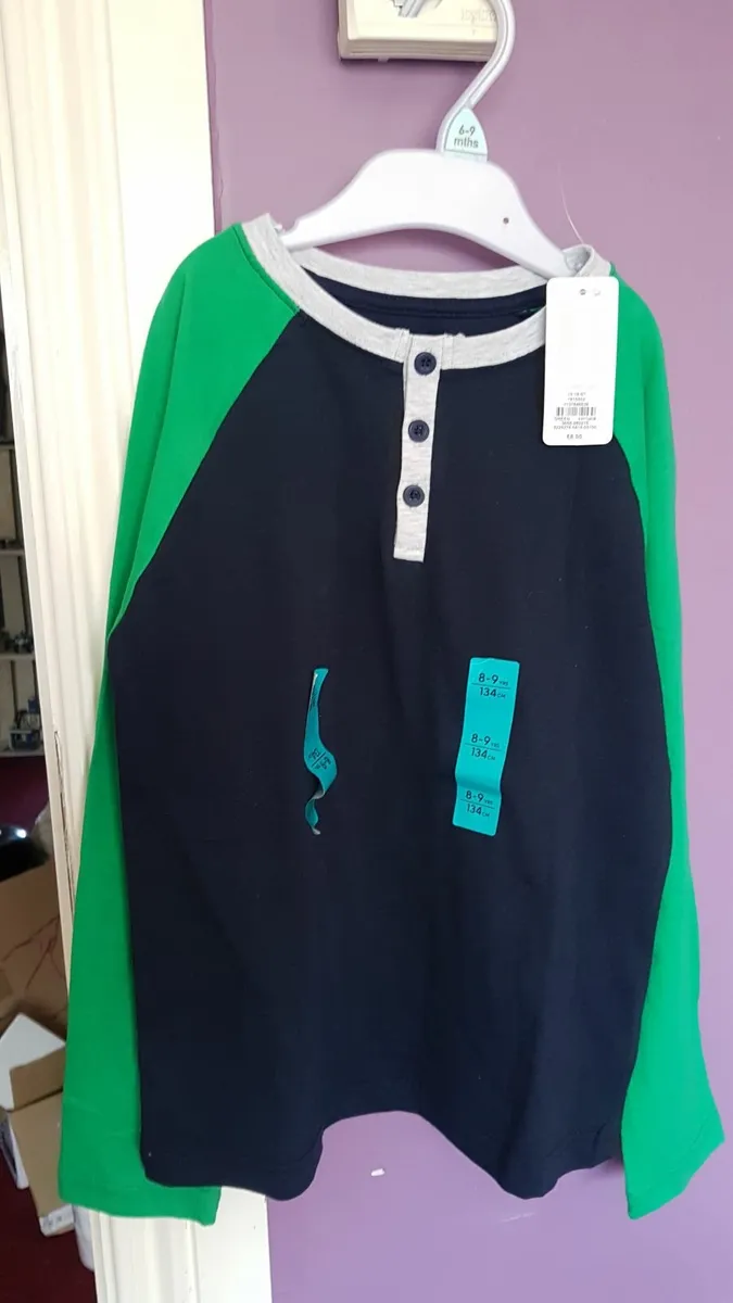 Pyjama top  only new 8/9 years