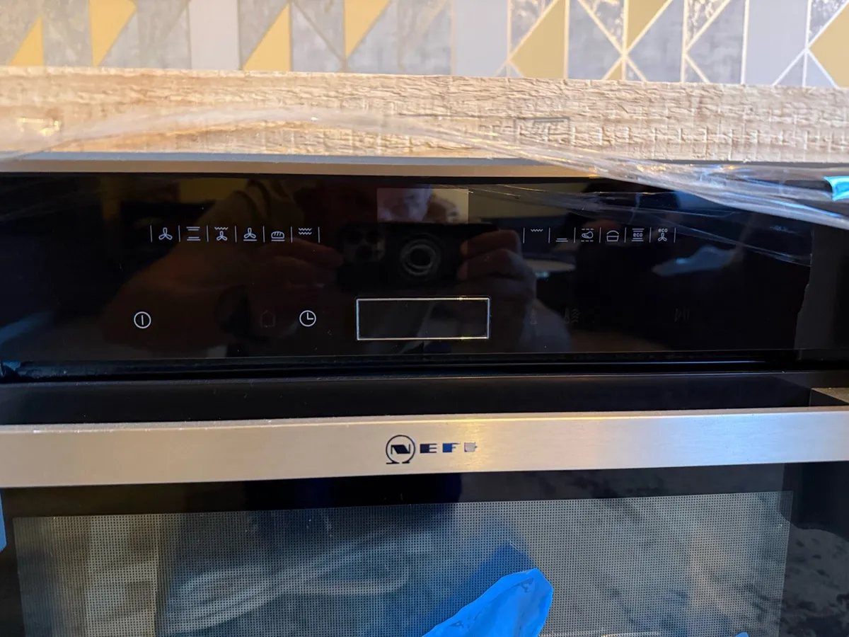 Built in oven - Image 2