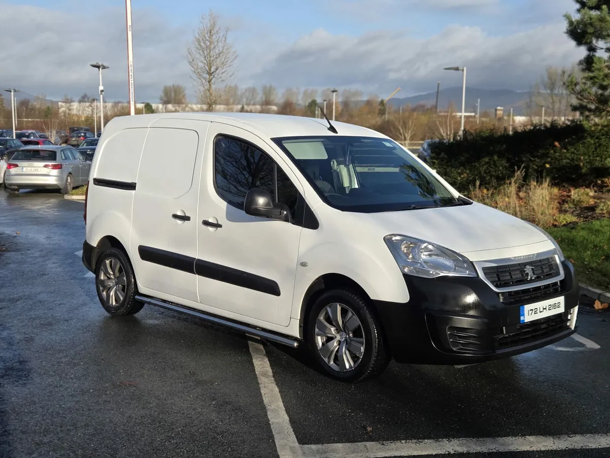Peugeot Partner 3Seats Twin Sliding Doors - Image 1